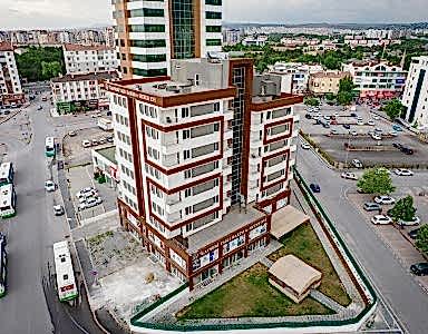 Huzurevi ve Yaşlı Bakım Merkezi